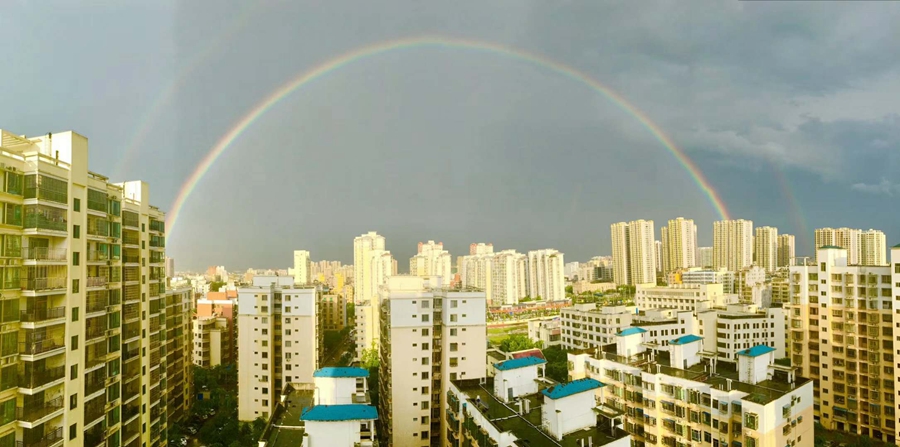 河北豐潤：鮮桃收獲忙