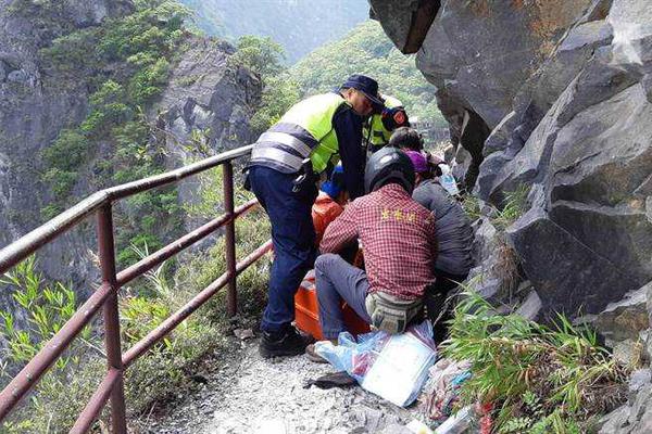 利用災(zāi)害博流量！“小男孩被埋圖”涉案人員已被拘！