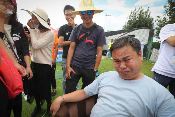 特朗普稱不排除軍事奪取巴拿馬運河和格陵蘭島