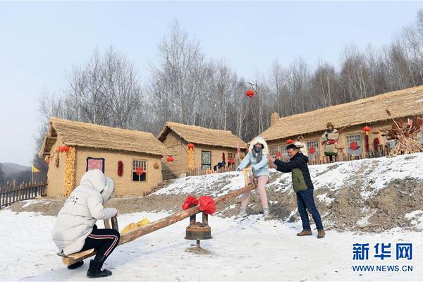 基本醫(yī)保將放開(kāi)在常住地、就業(yè)地參保戶籍限制