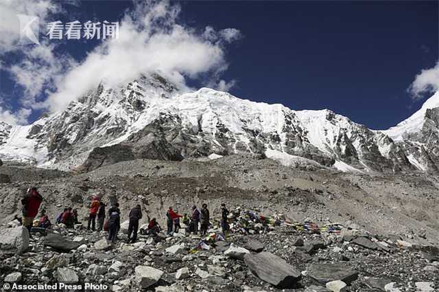 冬日奇遇，冰雪萬(wàn)象，隨萬(wàn)豪旅享家開啟白色雪國(guó)之旅